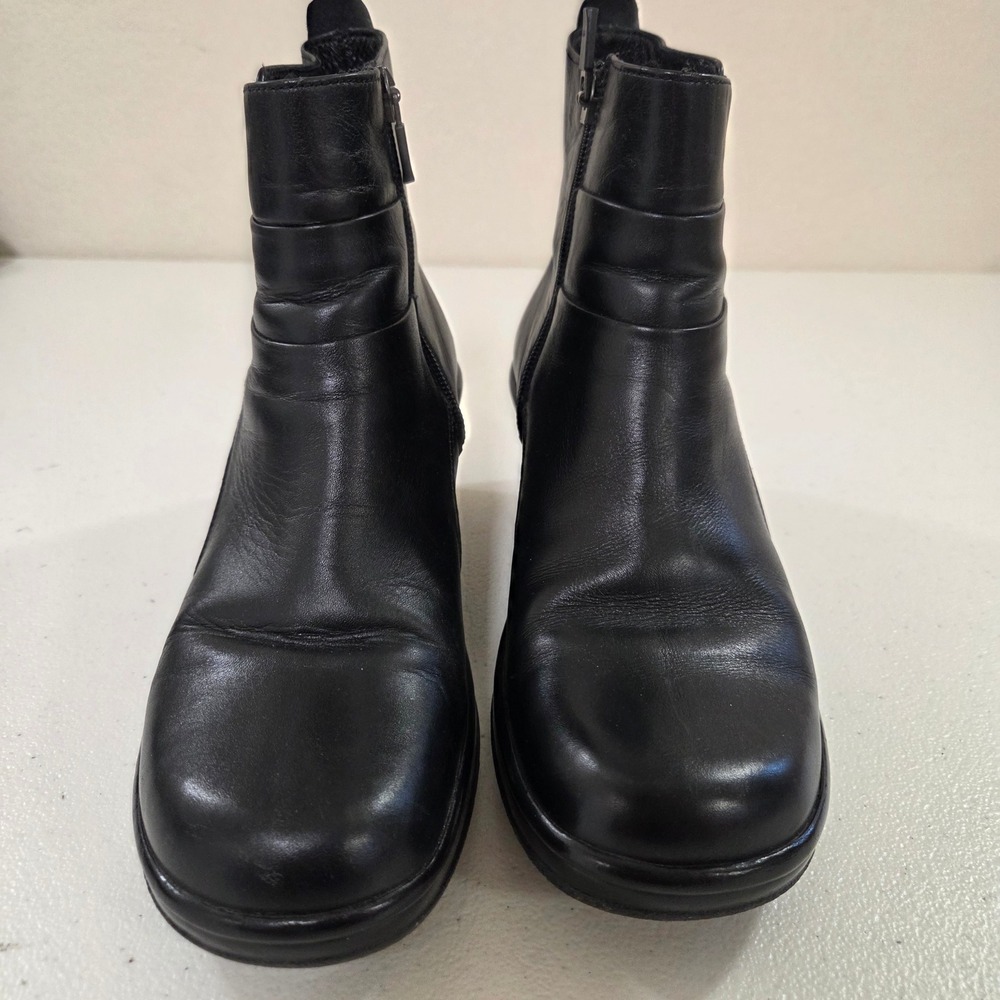 Dansko Black Leather Double Buckle Wedge Ankle Boots EU 38 US 7.5-8 Portugal - Picture 2 of 6